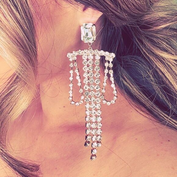 Miro Jewelry - NWT Miro Chrystal collection retro Hollywood glam clear rhinestone earrings.